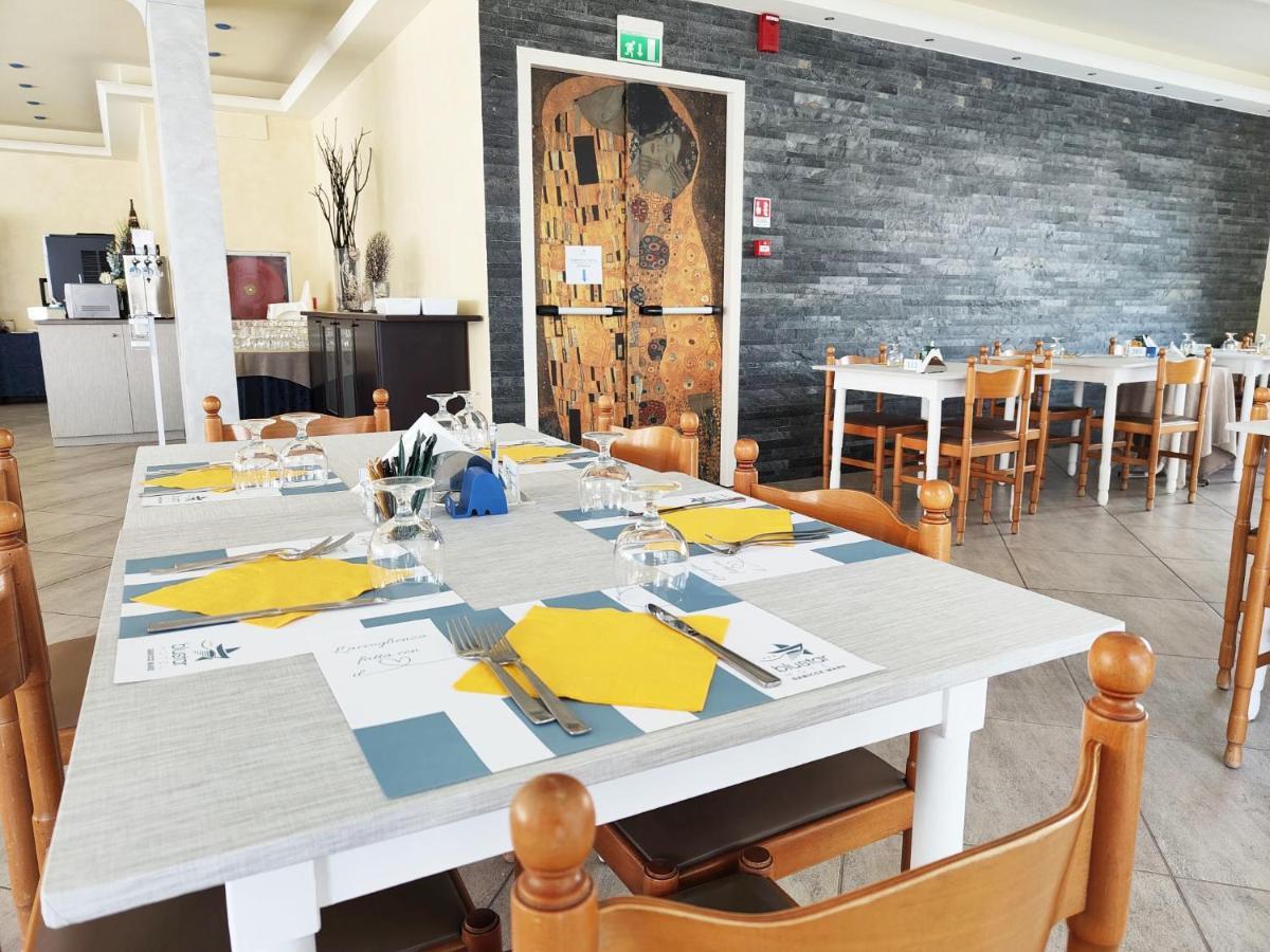 גביצ'ה מארה Blu Star Hotel מראה חיצוני תמונה