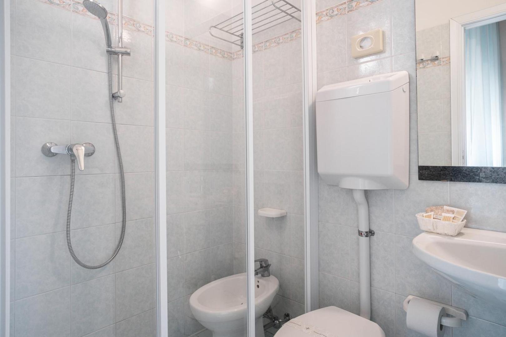 גביצ'ה מארה Blu Star Hotel מראה חיצוני תמונה